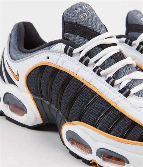 air max tailwind shoes